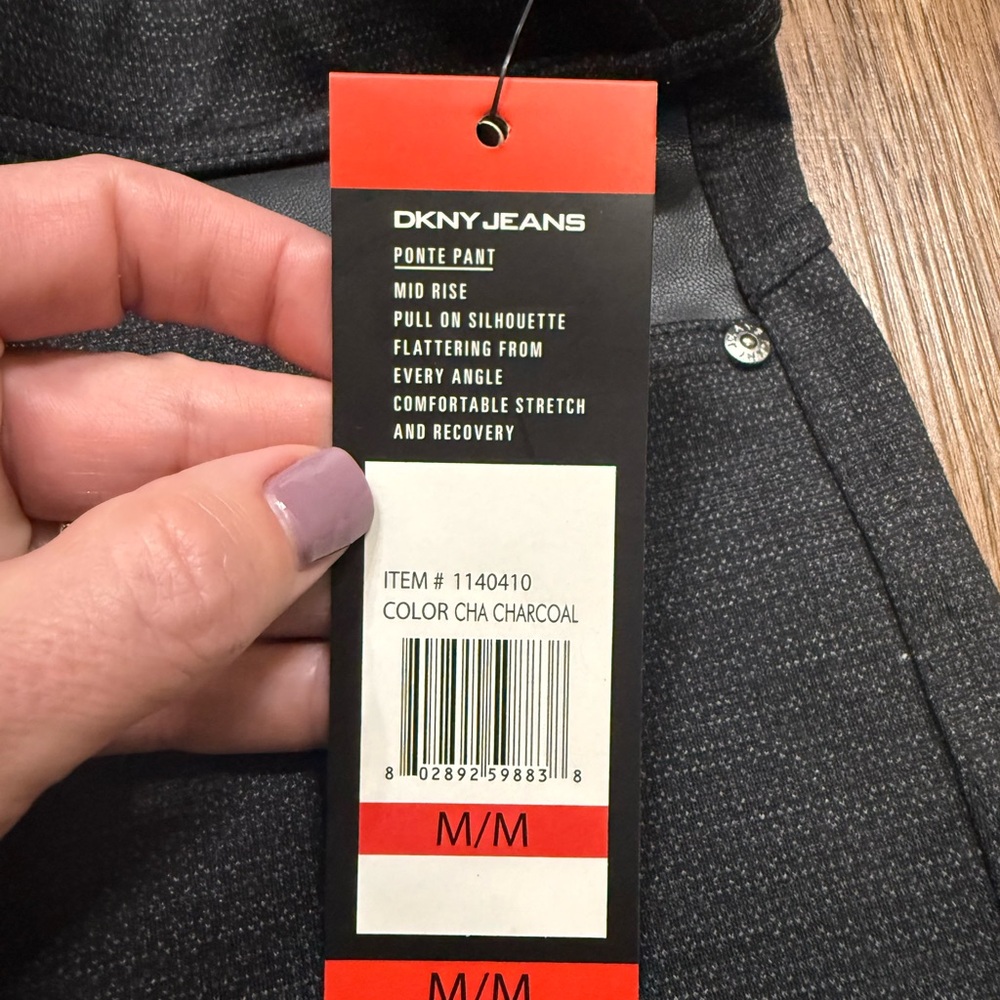 Women's Black Ponte Pant - BNWT! - Picture 6 of 9